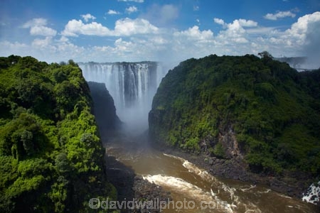 Africa;Batoka-Gorge;Boiling-Pot;cascade;cascades;chasm;chasms;fall;falls;First-Gorge;gorge;gorges;international-border;international-borders;Mosi_oa_Tunya;natural;natural-wonders-of-the-world;nature;rapid;rapids;ravine;ravines;river;rivers;scene;scenic;Second-Gorge;seven-natural-wonders;seven-natural-wonders-of-the-world;seven-wonders-of-the-natural-world;seven-wonders-of-the-world;Southern-Africa;the-Smoke-that-Thunders;UN-world-heritage-area;UN-world-heritage-site;UNESCO-World-Heritage-area;UNESCO-World-Heritage-Site;united-nations-world-heritage-area;united-nations-world-heritage-site;V.F.;VF;Vic-Falls;Vic.-Falls;Victoria-Falls;Victoria-Falls-National-Park;water;water-fall;water-falls;waterfall;waterfalls;wet;white_water;whitewater;world-heritage;world-heritage-area;world-heritage-areas;World-Heritage-Park;World-Heritage-site;World-Heritage-Sites;Zambesi;Zambesi-River;Zambeze;Zambeze-River;Zambezi;Zambezi-River;Zambia;Zimbabwe