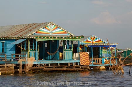 Asia;Cambodia;Cambodian-floating-village;Cambodian-floodplain;Cambodian-village;Chong-Khneas;Chong-Khneas-Floating-Village;Chong-Khnies;Chong-Kneas;Chong-Kneas-Floating-Village;floating-home;floating-homes;floating-house;floating-houses;floating-shop;floating-shops;Floating-Village;Floating-Villages;freshwater-lake;freshwater-lakes;Indochina-Peninsula;Kampuchea;Kingdom-of-Cambodia;lake;lakes;Lower-Mekong-Basin;Mekong-Plain;Siem-Reap;Siem-Reap-Province;Southeast-Asia;Tonle-Sap;Tonle-Sap-Lake;TonlÃ©-Sap;TonlÃ©-Sap-Lake;UNESCO-Biosphere-Reserve