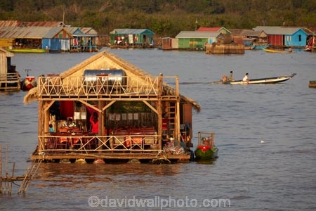 Asia;Cambodia;Cambodian-floating-village;Cambodian-floodplain;Cambodian-village;Chong-Khneas;Chong-Khneas-Floating-Village;Chong-Khnies;Chong-Kneas;Chong-Kneas-Floating-Village;floating-home;floating-homes;floating-house;floating-houses;floating-restaurant;floating-restaurants;floating-shop;floating-shops;Floating-Village;Floating-Villages;freshwater-lake;freshwater-lakes;Indochina-Peninsula;Kampuchea;Kingdom-of-Cambodia;lake;lakes;Lower-Mekong-Basin;Mekong-Plain;restaurant;restaurants;Siem-Reap;Siem-Reap-Province;Southeast-Asia;thatched-roof;thatched-roofs;thatched-rooves;thatching;Tonle-Sap;Tonle-Sap-Lake;Tonlé-Sap;Tonlé-Sap-Lake;tourism;tourist-restaurant;tourist-restaurants;tourists;UNESCO-Biosphere-Reserve