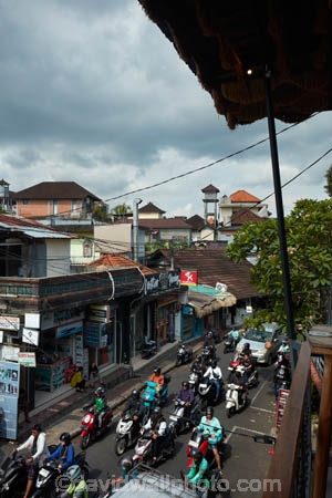 Bali;Indonesia;Southeast-Asia;Asia;Ubud;Jl-Dewisita;street;street-scene;scooter;scooters;motorbike;motorbikes;bike;bikes;traffic;streets