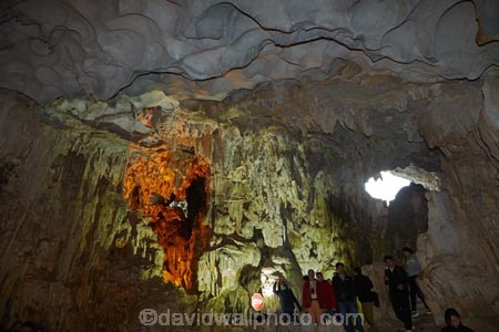 Asia;cave;cavern;caverns;caves;geological-feature;Ha-Long-Bay;Halong-Bay;Hang-Sung-Sot-Cave;light;lighting;limestone-cave;limestone-formations;North-Vietnam;Northern-Vietnam;people;person;Qung-Ninh-Province;Quang-Ninh-Province;South-East-Asia;Southeast-Asia;stalactite;stalactites;stalagmite;stalagmites;Sung-Sot-Cave;Surprise-Cave;tourism;tourist;tourists;UN-world-heritage-area;UN-world-heritage-site;under_ground;underground;UNESCO-World-Heritage-area;UNESCO-World-Heritage-Site;united-nations-world-heritage-area;united-nations-world-heritage-site;Vnh-H-Long;Vietnam;Vietnamese;world-heritage;world-heritage-area;world-heritage-areas;World-Heritage-Park;World-Heritage-site;World-Heritage-Sites