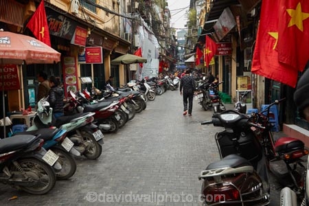 alley;alleys;alleyway;alleyways;Asia;back-street;back-streets;backstreet;backstreets;bike;bikes;flag;flags;Hanoi;Hanoi-Old-Quarter;lane;lanes;laneway;laneways;motorbike;motorbikes;motorcycle;motorcycles;motorscooter;motorscooters;Old-Quarter;people;person;red-flag;red-flags;scooter;scooters;South-East-Asia;Southeast-Asia;step_through;step_throughs;street;street-scene;street-scenes;streets;Vietnam;Vietnam-Flag;Vietnam-Flags;Vietnamese;Vietnamese-Flag;Vietnamese-Flags