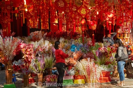 alley;alleys;alleyway;alleyways;Asia;Asian;back-street;back-streets;backstreet;backstreets;commerce;commercial;decoration-shop;decoration-shops;decorations;desoration;gold;hanging-decoration;hanging-decorations;hanging-ornament;hanging-ornaments;Hanoi;lane;lanes;laneway;laneways;market;market-place;market-stall;market-stalls;market_place;marketplace;marketplaces;markets;Old-Quarter;ornament;ornaments;people;person;red;retail;retail-store;retailer;retailers;shop;shopping;shops;South-East-Asia;Southeast-Asia;stall;stalls;store;stores;street;street-scene;street-scenes;streets;Vietnam;Vietnamese
