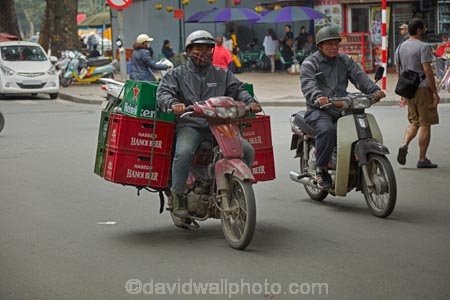 Asia;Asian;beer;beer-crate;beer-crates;beer-delivery;bike;bikes;Hanoi;Hanoi-Beer;Hanoi-Old-Quarter;heavy-load;Heineken;male;man;men;motorbike;motorbikes;motorcycle;motorcycles;motorscooter;motorscooters;Old-Quarter;overload;overloaded;people;person;scooter;scooters;South-East-Asia;Southeast-Asia;step_through;step_throughs;street;street-scene;street-scenes;streets;Vietnam;Vietnamese