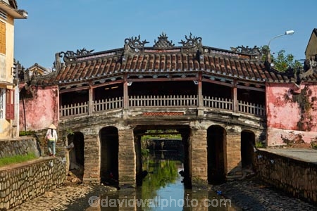 16th_17th-century;Asia;bridge;bridges;building;buildings;Central-Sea-region;Chua-cau;Chùa-cu;covered-bridge;covered-bridges;Hi-An;heritage;historic;historic-building;historic-buildings;historical;historical-building;historical-buildings;history;Hoi-An;Hoi-An-Old-Town;Hoian;Indochina;Japanese-Bridge;Japanese-Covered-Bridge;old;old-town;pedestrian-bridge;pedestrian-bridges;South-East-Asia;Southeast-Asia;tradition;traditional;UN-world-heritage-area;UN-world-heritage-site;UNESCO-World-Heritage-area;UNESCO-World-Heritage-Site;united-nations-world-heritage-area;united-nations-world-heritage-site;Vietnam;Vietnamese;world-heritage;world-heritage-area;world-heritage-areas;World-Heritage-Park;World-Heritage-site;World-Heritage-Sites