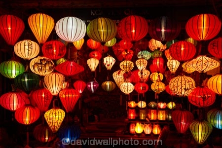 Asia;Central-Sea-region;color;colorful;colors;colour;colourful;colours;dark;dusk;evening;festive;Hi-An;Hoi-An;Hoi-An-Old-Town;Hoian;Indochina;lamp;lamps;lantern;lantern-shop;lantern-shops;lanterns;light;lighting;lights;night;night-time;night_time;old-town;shop;shops;South-East-Asia;Southeast-Asia;store;stores;street-scene;street-scenes;twilight;UN-world-heritage-area;UN-world-heritage-site;UNESCO-World-Heritage-area;UNESCO-World-Heritage-Site;united-nations-world-heritage-area;united-nations-world-heritage-site;Vietnam;Vietnamese;Vietnamese-lantern;Vietnamese-lanterns;world-heritage;world-heritage-area;world-heritage-areas;World-Heritage-Park;World-Heritage-site;World-Heritage-Sites