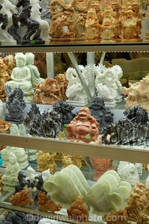 Asia;Asian;carving;carvings;Central-Sea-region;commerce;commercial;craft-market;craft-markets;Curio-and-Handcraft-Market;Curio-and-Handicraft-Market;Curio-Market;curio-markets;Da-Nang;Danang;handcraft;Handcraft-Market;Handcraft-Markets;handcrafts;handicraft;Handicraft-Market;Handicraft-Markets;handicrafts;Indochina;marble-carvings;Marble-Mountain;Marble-Mountains;marble-sculpture;market;market-place;market_place;marketplace;markets;Mt.-Thuy;Ngu-Hanh-Son;Ngu-HÃ nh-Son-District;retail;retailer;retailers;sculpture;sculptures;shop;shopping;shops;South-East-Asia;Southeast-Asia;souvenir;Souvenir-Market;souvenir-markets;souvenirs;stalls;stone-carving;stone-carvings;stone-sculpture;Thuy-Son;tourism;tourist-market;tourist-markets;tourist-shop;Vietnam;Vietnamese