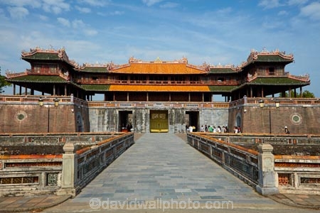 Asian;bridge;bridges;heritage;historic;historic-place;historic-places;historical;historical-place;historical-places;history;Hu;Hue;Hue-Citadel;Hue-Imperial-Citadel;Imperial-Citadel-of-Hue;Imperial-City;Imperial-Enclosure;Kinh-Thanh;Ng-MÃ´n-gate;Ngo-Mon-Gate;Ngo-Mon-Gateway;North-Central-Coast;old;people;person;Tha-ThiÃªn_Hu-Province;The-Citadel;Thua-Thien_Hue-Province;tourist;tourists;tradition;traditional;UN-world-heritage-area;UN-world-heritage-site;UNESCO-World-Heritage-area;UNESCO-World-Heritage-Site;united-nations-world-heritage-area;united-nations-world-heritage-site;Vietnam;Vietnamese;world-heritage;world-heritage-area;world-heritage-areas;World-Heritage-Park;World-Heritage-site;World-Heritage-Sites;Asia