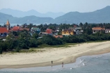 beach;beaches;Lang-Co;Lang-Co-Beach;North-Central-Coast;people;person;Tha-Thiên_Hu-Province;Thua-Thien_Hue-Province;Vietnam;Vietnamese;Asia