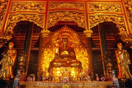 Asia;Bai-Dinh-Buddist-Temple;Bai-Dinh-Mountain;Bai-Dinh-Temple;Bai-Dinh-Temple-Spiritual-and-Cultural-Complex;Buddha;Buddhist-Temple;Buddhist-Temples;Buddism;Buddist;Chua-Bai-Dinh;Gai-Vien-District;Ninh-Binh;Ninh-Binh-Province;Ninh-BÃ¬nh-province;Northern-Vietnam;pagoda;pagodas;place-of-worship;places-of-worship;religion;religions;religious;South-East-Asia;Southeast-Asia;temple;temples;Vietnam;Vietnamese