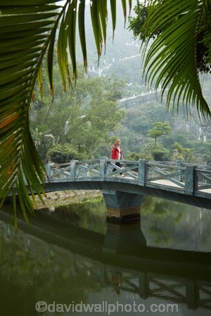 Asia;bridge;bridges;Mua-Cave;Ninh-Binh;Ninh-BÃ¬nh-province;Northern-Vietnam;pedestrian-bridge;person;pond;ponds;Red-River-Delta;South-East-Asia;Southeast-Asia;tourist;tourists;Trang-An-Lanscape-Complex;Trang-An-World-Heritage-Site;UN-world-heritage-area;UN-world-heritage-site;UNESCO-World-Heritage-area;UNESCO-World-Heritage-Site;united-nations-world-heritage-area;united-nations-world-heritage-site;Vietnam;Vietnamese;water;world-heritage;world-heritage-area;world-heritage-areas;World-Heritage-Park;World-Heritage-site;World-Heritage-Sites