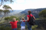 Australia;Blue-Mountains;Blue-Mountains-N.P.;Blue-Mountains-National-Park;Blue-Mountains-NP;bluff;bluffs;boy;boys;brother;brothers;child;children;cliff;cliffs;escarpment;escarpments;families;family;girl;girls;hike;hiker;hikers;hiking;hiking-track;hiking-tracks;Jamison-Valley;kid;kids;little-boy;little-girl;mother;mothers;mountainside;mountainsides;N.S.W.;New-South-Wales;NSW;people;person;sibbling;sibblings;sister;sisters;small-boys;small-girls;steep;track;tracks;trail;trails;tramp;tramper;trampers;tramping;trek;treker;trekers;treking;trekker;trekkers;trekking;UN-world-heritage-site;Under-Cliff-Track;Undercliff-Track;Undercliff-Trail;UNESCO-World-Heritage-Site;united-nations-world-heritage-site;walk;walker;walkers;walking;walking-track;walking-tracks;walking-trail;walking-trails;Wentworth-Falls;world-heritage;world-heritage-area;world-heritage-areas;World-Heritage-Park;World-Heritage-site;World-Heritage-Sites