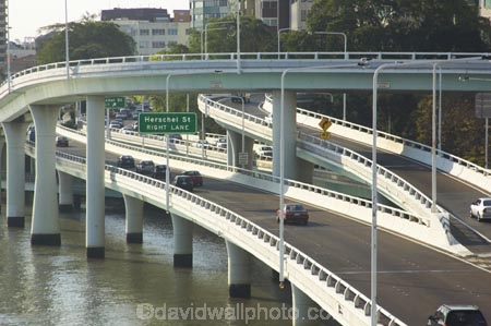 australasia;Australia;australian;bridge;bridges;Brisbane;Brisbane-River;c.b.d.;car;cars;cbd;central-business-district;cities;city;commuting;expressway;expressways;freeway;freeways;motorway;motorways;Queensland;river;rivers;riverside-expressway;traffic;transport;transportation;water