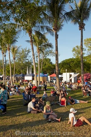 Australasian;Australia;Australian;commerce;commercial;crowd;crowds;Darwin;eating;food-market;food-markets;food-stall;food-stalls;fruit-market;market;market-place;market_place;marketplace;markets;Mindil-Beach;Mindil-Beach-Market;Mindil-Beach-Markets;Mindil-Beach-Sunset-Market;Mindil-Beach-Sunset-Markets;Mindil-Market;Mindil-Markets;Mindil-Sunset-Market;Mindil-Sunset-Markets;N.T.;Northern-Territory;NT;outdoors;palm-tree;palm-trees;people;person;picnic;picnic-area;picnic-areas;picnicking;picnics;Top-End