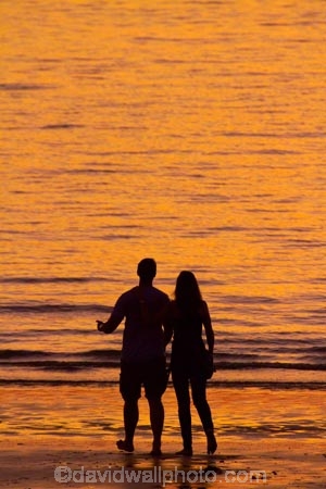 Australasian;Australia;Australian;beach;beaches;calm;coast;coastal;coastline;couple;couples;Darwin;dusk;evening;Mindil-Beach;Mindil-Beach-Market;Mindil-Beach-Markets;Mindil-Beach-Sunset-Market;Mindil-Beach-Sunset-Markets;Mindil-Market;Mindil-Markets;Mindil-Sunset-Market;Mindil-Sunset-Markets;N.T.;nightfall;Northern-Territory;NT;ocean;oceans;orange;pair;people;person;placid;quiet;reflection;reflections;sand;sandy;sea;seas;serene;shore;shoreline;silhouette;silhouettes;sky;smooth;still;sunset;sunsets;Top-End;tranquil;twilight;water