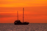 Australasian;Australia;Australian;boat;boats;cruise;cruises;Darwin;dusk;evening;Mindil-Beach;Mindil-Beach-Market;Mindil-Beach-Markets;Mindil-Beach-Sunset-Market;Mindil-Beach-Sunset-Markets;Mindil-Market;Mindil-Markets;Mindil-Sunset-Market;Mindil-Sunset-Markets;N.T.;nightfall;Northern-Territory;NT;orange;silhouette;silhouettes;sky;sunset;sunsets;Top-End;tour-boat;tour-boats;tourism;tourist;tourist-boat;tourist-boats;twilight;water;yacht;yachts