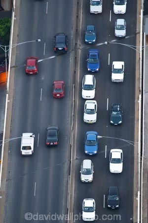 australasian;Australia;australian;car;cars;commuter;commuters;commuting;kings-bridge;Melbourne;street;streets;taxi;taxis;traffic;Victoria;view-from-rialto-tower;view-from-rialto-towers