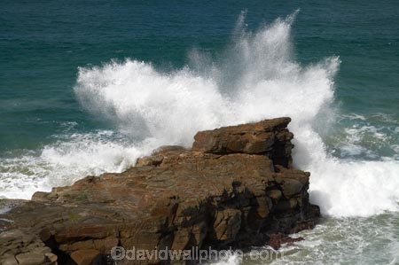 Australasian;Australia;Australian;Clarence-Head;coast;coastal;coastline;coastlines;coasts;foreshore;N.S.W.;New-South-Wales;NSW;ocean;rock;rocks;rocky;sea;shore;shoreline;shorelines;shores;South-Head;splash;splashing;surge;swell;water;wave;waves;Yamba;Yamba-Head;Yamba-Headland