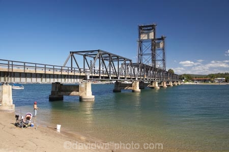 Australasia;Australia;Batemans-Bay;Batemans-Bay-Bridge;Clyde-River;Clyde-River-Bridge;fisher;fisherman;fishermen;fisherwoman;fishing;fishing-rod;fishing-rods;leisure;lifting-bridge;lifting-bridges;N.S.W.;New-South-Wales;NSW;opening-bridge;opening-bridges;pastime;Princes-Highway;recreation;recreational;relaxing;river;rivers;South-New-South-Wales;Southern-New-South-Wales;sport;steel-bridge;vertical-lifting-bridge