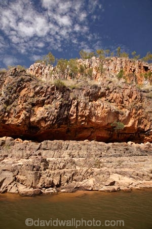 Australasia;Australia;bluff;bluffs;canyon;canyons;cliff;cliffs;gorge;gorges;Katherine;Katherine-Gorge;Katherine-Gorge-National-Park;Katherine-River;N.T.;national-park;national-parks;Nitmiluk-N.P.;Nitmiluk-National-Park;Nitmiluk-NP;Northern-Territory;NT;river;rivers;Top-End