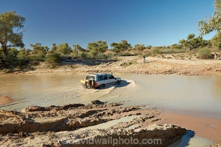 Simpson-Desert;desert;deserts;Queensland;4wd;4wds;4wds;4x4;4x4s;4x4s;back-country;backcountry;backwoods;countryside;four-by-four;four-by-fours;four-wheel-drive;four-wheel-drives;suv;suvs;vehicle;vehicles;Australia;Australian;outback;outback-Australia;Qld;Eyre-Creek;crossing;QAA-Line;QAA;creek;river;rivers;ford;Toyota;Toyota-Landcruiser;Landcruiser;Landcruisers;fording;muddy;QAA-track