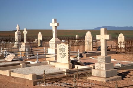 Australasian;Australia;Australian;Australian-Outback;back-country;backcountry;backwoods;cemeteries;cemetery;cross;crosses;Flinders-Ranges;gravestone;gravestones;graveyard;graveyards;Hammond;headstone;headstones;heritage;historic;Historic-Graveyard;historical;history;old;Outback;Outback-Travel;remote;remoteness;S.A.;SA;South-Australia;South-Flinders-Ranges;tombstone;tombstones;tradition;traditional