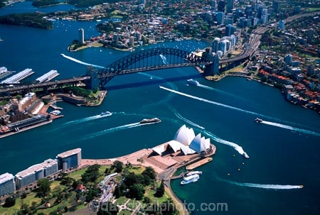 Sydney;Opera;House;Sydney;Harbour;harbor;harbors;harbours;aerials;Bridge;bridges;Australia;aerial;architecture;boat;boats;ferry;ferries;wake;royal-botanic-gardens;royal;botanic;gardens;park