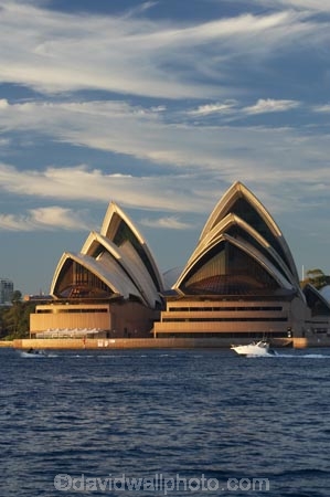 architectural;architecture;Australasia;Australia;Bennelong-Point;boat;boats;cruise;cruises;harbors;harbours;icon;iconic;icons;landmark;landmarks;launch;launches;N.S.W.;New-South-Wales;NSW;Opera-House;pleasure-boat;pleasure-boats;speed-boat;speed-boats;Sydney;Sydney-Harbor;Sydney-Harbour;Sydney-Opera-House