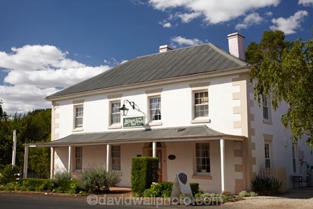 1843;accommodation;ale-house;ale-houses;architecture;Australasian;Australia;Australian;bar;bars;bed-amp;-breakfast;bed-and-breakfast;building;buildings;Cental-Tasmania;colonial;free-house;free-houses;heritage;Heritage-Highway;historic;historic-building;historic-buildings;historic-place;historic-places;historic-site;historic-sites;historical;historical-building;historical-buildings;historical-place;historical-places;historical-site;historical-sites;history;hotel;hotels;inn;inns;Island-of-Tasmania;Kempton;Midland-Highway;Midlands;Midlands-Highway;old;place;places;pub;public-house;public-houses;pubs;saloon;saloons;State-of-Tasmania;Tas;Tasmania;tavern;taverns;tradition;traditional;Wilmot-Arms-Inn
