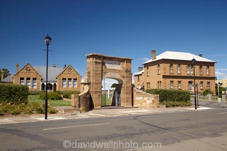 Australasian;Australia;Australian;building;buildings;Cental-Tasmania;Community-College;heritage;historic;historic-building;historic-buildings;historic-place;historic-places;historic-site;historic-sites;historical;historical-building;historical-buildings;historical-place;historical-places;historical-site;historical-sites;history;Island-of-Tasmania;Memorial-Gateway;Midland-Highway;Midlands;Midlands-Highway;Oatlands;old;Soldiers-Memorial;Soldiers-Memorial;State-of-Tasmania;Tas;Tasmania;The-Central-Tasmanian-Community-College-Campus;The-Heritage-Highway;Town-Hall;Town-Halls;tradition;traditional