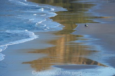 Australasian;Australia;Australian;beach;beaches;calm;coast;coastal;coastline;dog-walking;Godfreys-Beach;Island-of-Tasmania;North-Western-Tasmania;North-WestTasmania;Northern-Tasmania;Northwestern-Tasmania;NorthwestTasmania;ocean;people;People-Walking-Dog;person;placid;quiet;reflection;reflections;sand;sandy;serene;shore;shoreline;smooth;Stanley;Stanley-Peninsula;State-of-Tasmania;still;Tas;Tasmania;The-North;tranquil;walker;walkers;water