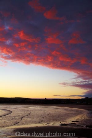 Australasian;Australia;Australian;bay;bays;beach;beaches;coast;coastal;coastline;dusk;evening;Island-of-Tasmania;nightfall;North-Western-Tasmania;North-WestTasmania;Northern-Tasmania;Northwestern-Tasmania;NorthwestTasmania;ocean;oceans;pink;sand;sandy;Sawyer-Bay;shore;shoreline;sky;Stanley;Stanley-Peninsula;State-of-Tasmania;Sunset;sunsets;Tallows-Beach;Tas;Tasmania;The-North;twilight