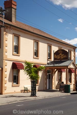 1870;ale-house;ale-houses;architecture;Australasian;Australia;Australian;bar;bars;building;buildings;colonial;free-house;free-houses;Gilbert-St;Gilbert-Street;heritage;historic;historic-building;historic-buildings;historical;historical-building;historical-buildings;history;hotel;hotels;Island-of-Tasmania;Latrobe;Lucas-Hotel;Lucas-Hotel;Mersey-Main-Rd;Mersey-Main-Road;Northern-Tasmania;old;place;places;pub;public-house;public-houses;pubs;saloon;saloons;State-of-Tasmania;Tas;Tasmania;tavern;taverns;The-North;tradition;traditional