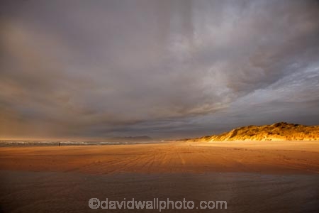 Australasian;Australia;Australian;beach;beaches;black-cloud;black-clouds;black-sky;cloud;cloudy;coast;coastal;coastline;dark-cloud;dark-clouds;dark-sky;gray-cloud;gray-clouds;gray-sky;grey-cloud;grey-clouds;grey-sky;Island-of-Tasmania;Ocean-Beach;rain-cloud;rain-clouds;sand;sandy;shore;shoreline;State-of-Tasmania;storm;storm-clouds;storms;stormy;Strahan;Tas;Tasmania;The-West;West-Tasmania;Western-Tasmania