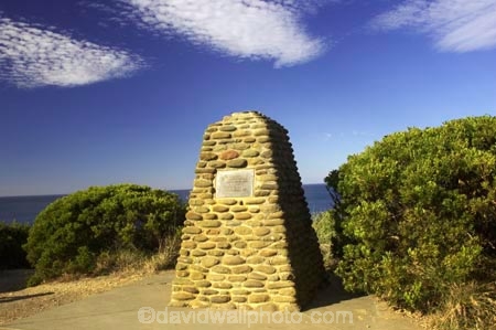 Aireys-Inlet;australasia;australasian;australia;australian;great-ocean-highway;Great-Ocean-Road;great-ocean-route;memorials;Pioneer-Memorial;Split-Point-Lighthouse;Victoria