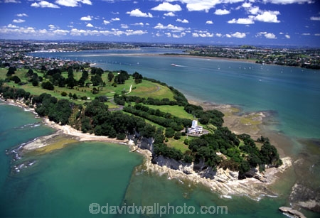 leisure;leisurely;aerials;outdoor;outdoors;golfer;golfers;golfing;hole;holes;green;greenway;link;links;golflinks;round;ball;greens;sea;ocean;peninsula;headland;isthmus;promontory;cape