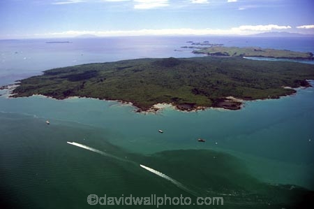 coast;coastal;coastline;beach;beaches;rocks;rock;land;sea;ocean;inlets;harbor;harbors;harbour;harbours;island;islands;aerials;volcano;volcanoes;volcanic