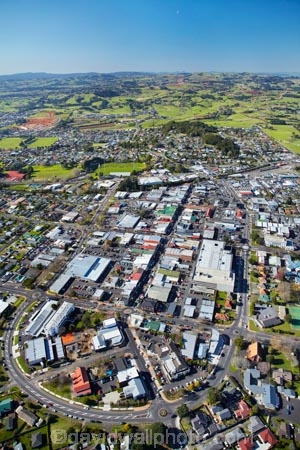 aerial;aerial-image;aerial-images;aerial-photo;aerial-photograph;aerial-photographs;aerial-photography;aerial-photos;aerial-view;aerial-views;aerials;Auckland;Auckland-region;Bombay-Hills;communities;community;Devon-La;Devon-Lane;Harrington-Ave;Harrington-Avenue;home;homes;house;houses;housing;King-St;King-Street;N.I.;N.Z.;neighborhood;neighborhoods;neighbourhood;neighbourhoods;New-Zealand;NI;North-Is;North-Island;NZ;Pukekohe;Pukekohe-town-centre;Queen-St;Queen-Street;real-estate;residences;residential;residential-housing;Seddon-La;Seddon-Lane;Seddon-St;Seddon-Street;shop;shops;South-Auckland;store;stores;street;street-scene;street-scenes;streets;suburb;suburban;suburbia;suburbs;Tobin-St;Tobin-Street;town;towns;Wast-St;Wesley-St;Wesley-Street;West-Street