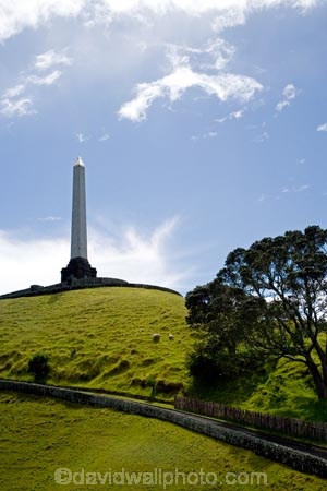 Auckland;Cronwall-Park;Maungakiekie;N.I.;N.Z.;New-Zealand;NI;North-Island;NZ;obelisk;One-Tree-Hill;One-Tree-Hill-Domain