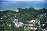 residential;urban-sprawl;suburban;suburbia;houses;water;community;seaside;sea;ocean;shore;seashore;suburban-beach;tide;tidal;coastline;bays;aerials;hills;hill;range;township