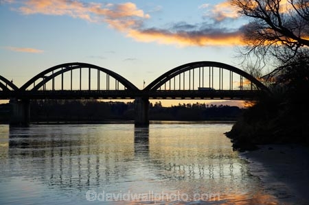 arch;arched-bridge;arched-bridges;arches;Balclutha;Balclutha-Bridge;bridge;bridges;calm;Clutha-District;Clutha-Region;Clutha-River;concrete;dusk;evening;N.Z.;New-Zealand;nightfall;NZ;orange;placid;quiet;reflection;reflections;river;rivers;road-bridge;road-bridges;S.I.;serene;SI;sky;smooth;South-is;South-Island;South-Otago;still;sunset;sunsets;traffic-bridge;traffic-bridges;tranquil;twilight;water