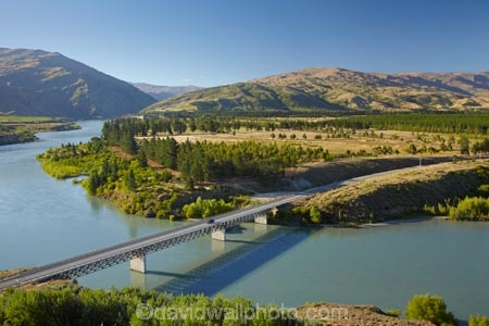 Bannockburn-Bridge;bridge;bridges;Central-Otago;Kawarau-Arm;Lake-Dunstan;N.Z.;New-Zealand;NZ;Otago;Pisa-Range;road-bridge;road-bridges;S.I.;SI;South-Is.;South-Island;traffic-bridge;traffic-bridges