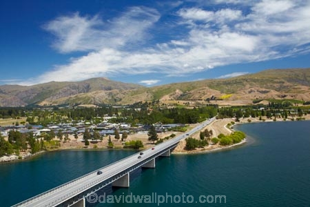 bridge;bridges;Central-Otago;Cromwell;Cromwell-Bridge;Deadmans-Point-Bridge;Deadmans-Point-Bridge;infrastructure;lake;Lake-Dunstan;lakes;N.Z.;New-Zealand;NZ;Otago;Pisa-Range;road-bridge;road-bridges;S.I.;SI;South-Is;South-Island;Sth-Is;summer;traffic-bridge;traffic-bridges;transport