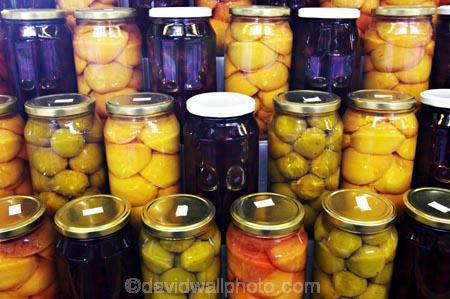 Central-Otago;colorful;colourful;commerce;commercial;Cromwell;food;food-market;food-markets;food-stall;food-stalls;fruit;fruit-and-vegetables;fruit-market;jar;jars;market;market-place;market_place;marketplace;markets;New-Zealand;peaches;plums;preserve;preserves;produce;produce-market;produce-markets;Produce-Stall;product;products;retail;retailer;retailers;shop;shopping;shops;South-Island;stall;stalls