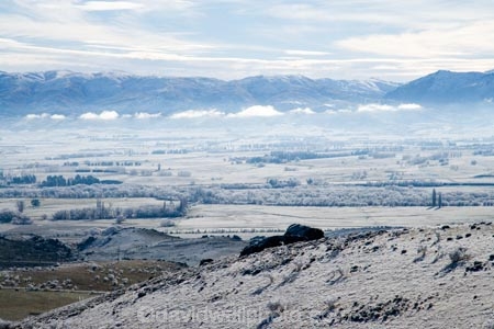 agricultural;agriculture;beautiful;calm;calmness;Central-Otago;clean;clear;cold;Coldness;Color;Colour;country;countryside;Daytime;Dunstan-Range;Exterior;farm;farming;farmland;farms;field;fields;freeze;freezing;freezing-fog;frost;Frosted;frosty;high-country;hoar-frost;hoar-frosts;Hoarfrost;hoarfrosts;ice;ice-crystals;icy;idyllic;Landscape;Landscapes;Maniototo;meadow;meadows;N.Z.;natural;Nature;new-zealand;NZ;Omakau;Otago;Outdoor;Outdoors;Outside;paddock;paddocks;pasture;pastures;peaceful;Peacefulness;phenomena;phenomenon;pure;Quiet;Quietness;rime;rime-ice;rural;S.I.;Scenic;Scenics;Season;Seasons;SI;silence;south-island;spectacular;stunning;tranquil;tranquility;view;water;weather;White;winter;Wintertime;wintery;wintry