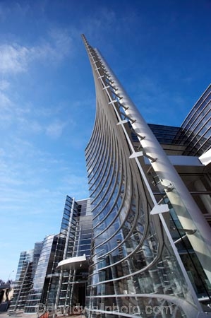 architectural;architecture;art-galleries;art-gallery;building;buildings;Canterbury;Christchurch;Christchurch-Art-Gallery;curve;curves;facade;glass;line;lines;metal;modern;modern-architecture;new;New-Zealand;South-Island;straight-line;straight-lines;window;windows