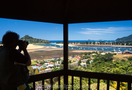 beach;beaches;boating;boats;coast;coastal;estuaries;estuary;housing;ocean;paku-hill;photographer;sand;sea;settlement;silhouette;silhouetted;tourism;tourist;view;village