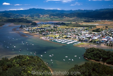 aerials;boat;boating;boats;coast;coastal;harbor;harbors;harbour;harbours;ocean;oceans;Pacific;sea;settlement;town;township;village