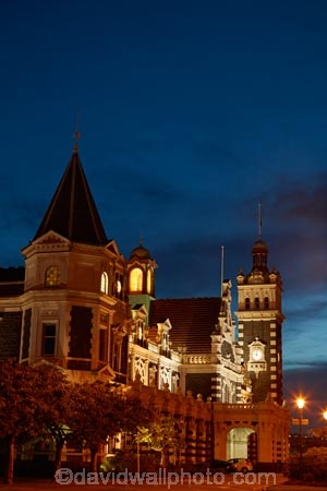 1906;architectural;architecture;building;buildings;dark;Dunedin;Dunedin-Railway-Station;dusk;evening;Flemish-Renaissance-style;flood-light;flood-lights;flood-lit;floodlit;George-A-Troup;Gingerbread-George;heritage;historic;historic-building;historic-buildings;Historic-Railway-Station;historical;historical-building;historical-buildings;history;light;lighting;lights;N.Z.;New-Zealand;night;night-time;night_time;nightfall;nighttime;NZ;old;Otago;rail;rail-station;rail-stations;railroad;railroads;rails;railway;railway-station;railway-stations;railways;S.I.;SI;South-Is;South-Is.;South-Island;Sth-Is;tail-lights;tradition;traditional;train-station;train-stations;transport;transportation;twilight
