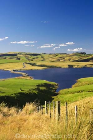 agricultural;agriculture;country;countryside;Dunedin;farm;farming;farmland;farms;fence;fenceline;fencelines;fences;field;fields;Lake-Mahinerangi;lakes;meadow;meadows;n.z.;New-Zealand;nz;Otago;paddock;paddocks;pasture;pastures;rural;South-Island